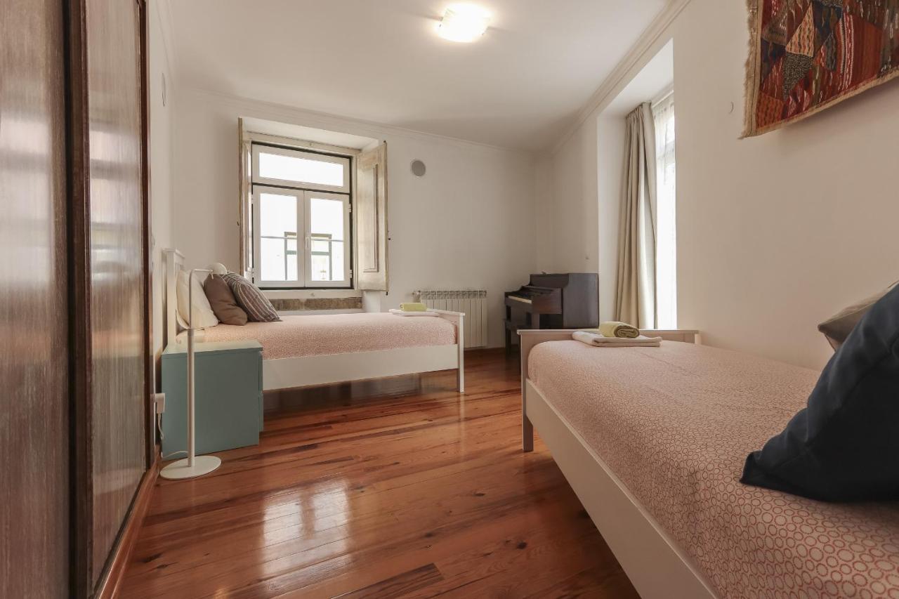Grand Parliament Duplex By Homing Apartment Lisbon Exterior photo