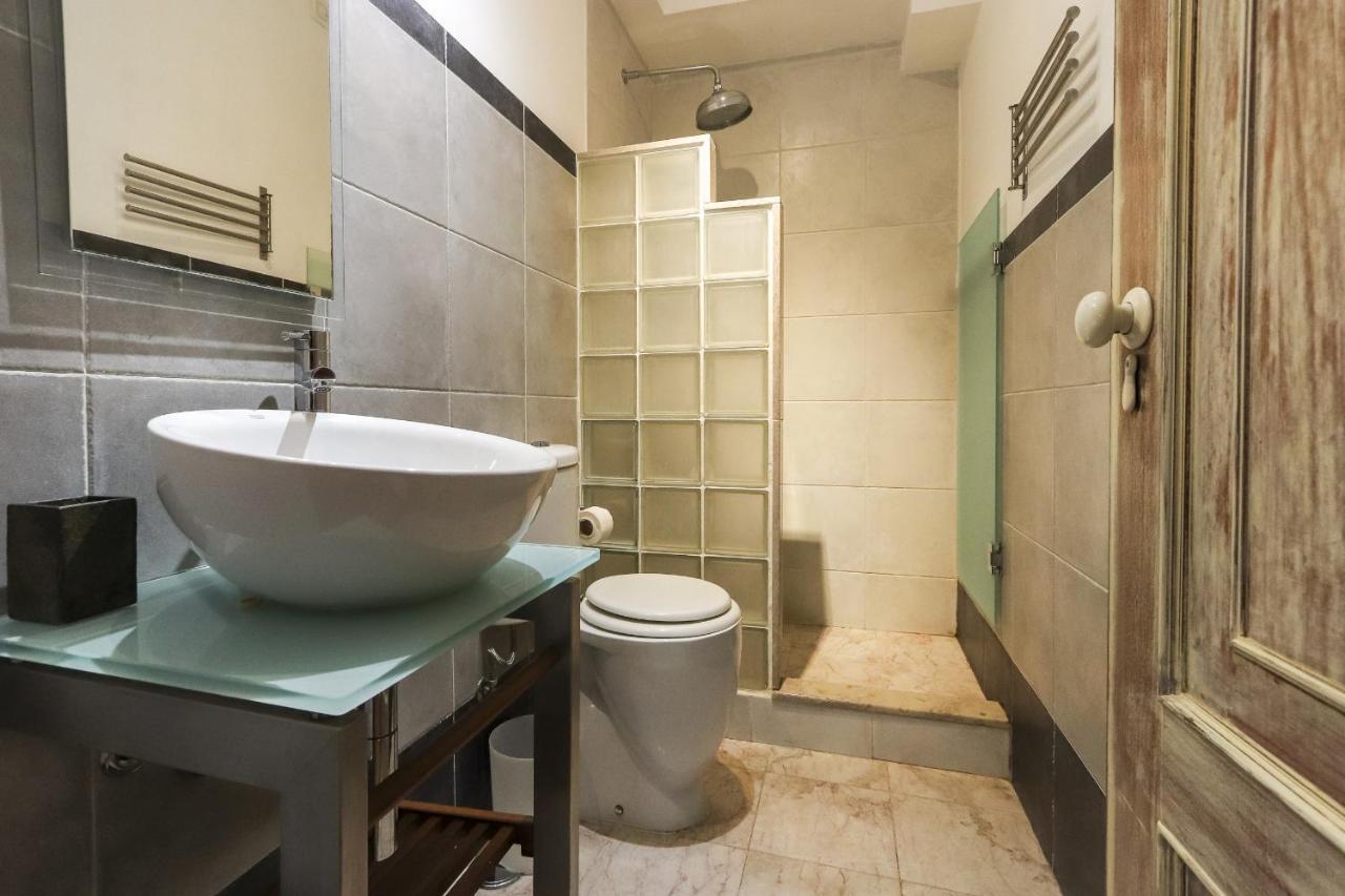 Grand Parliament Duplex By Homing Apartment Lisbon Exterior photo